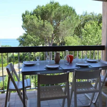 Domaine Baie De Pramousquier Apartment *